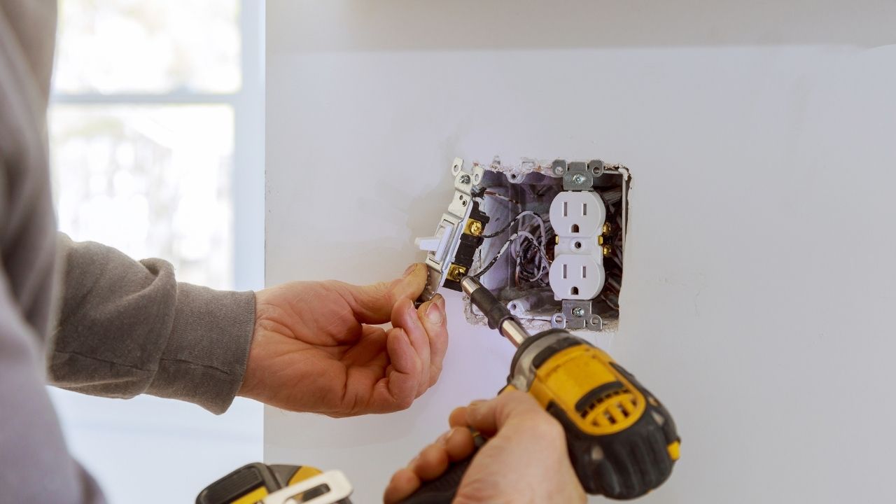 Common Causes of Electrical Emergencies